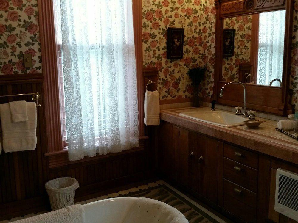 Geiger Victorian Bed And Breakfast Tacoma Exterior photo