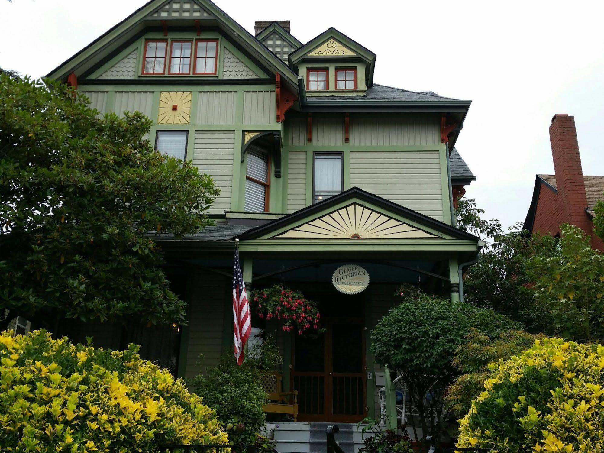 Geiger Victorian Bed And Breakfast Tacoma Exterior photo